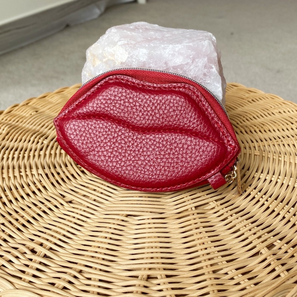 Pandora Lip Change Purse